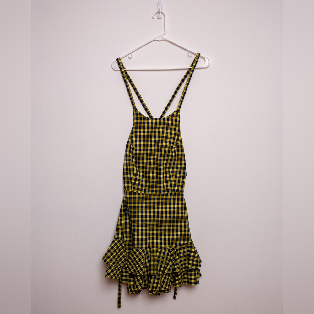 L’ATISTE Gingham dress.